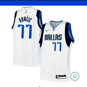 Nike Authentic Doncic Dallas Mavericks Swingman Jersey